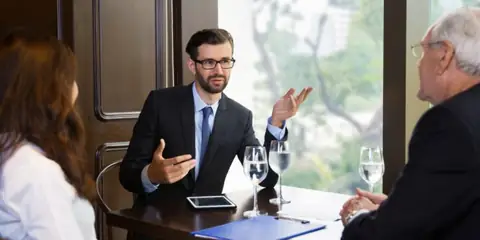 10 Strategic Questions to Ask a CEO for Organizational Insight